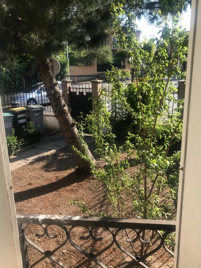 Residence Banlieue Parisienne Neuilly Luaran gambar